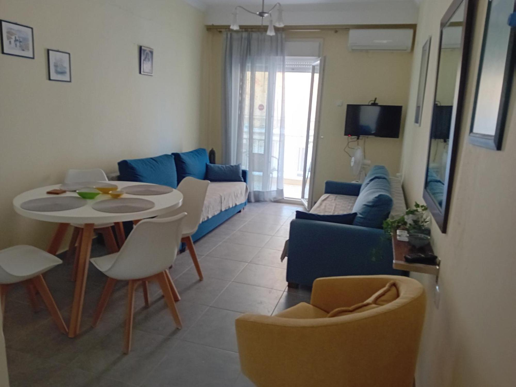 Sea Apartment Néa Péramos Екстериор снимка