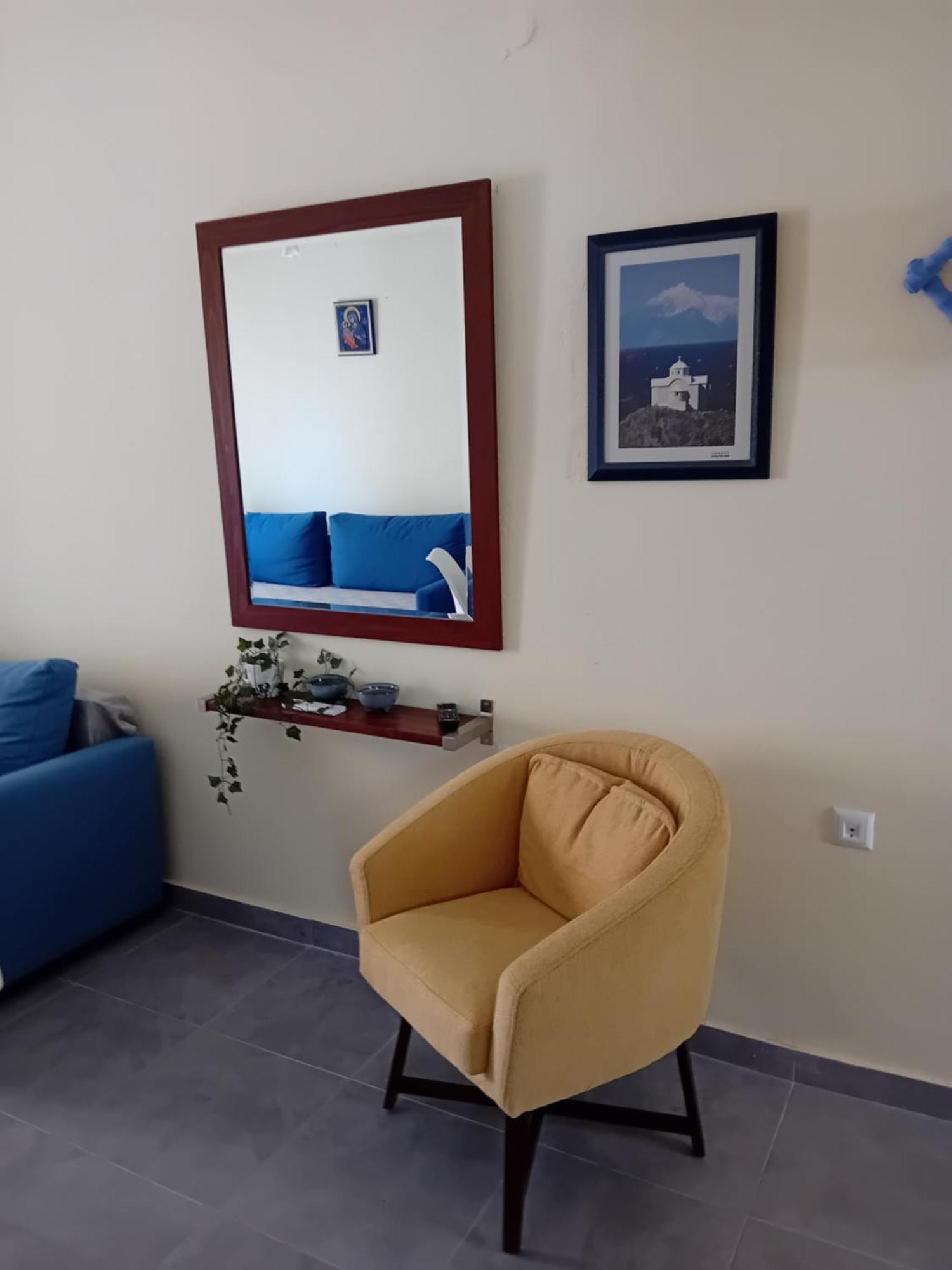 Sea Apartment Néa Péramos Екстериор снимка